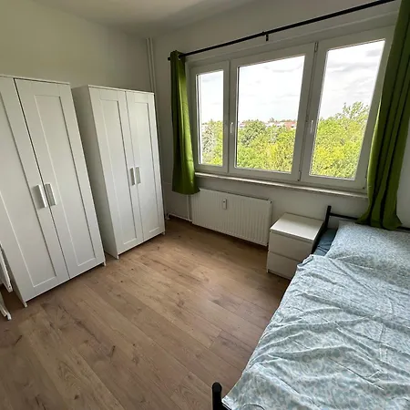 Monteurswohnung Fuer 4 Personen *